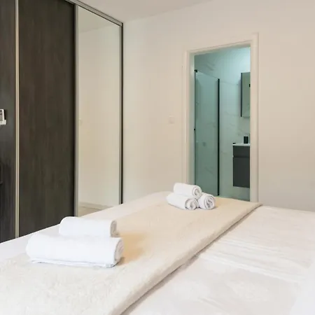 Star Hill - By Guide Villa Makarska