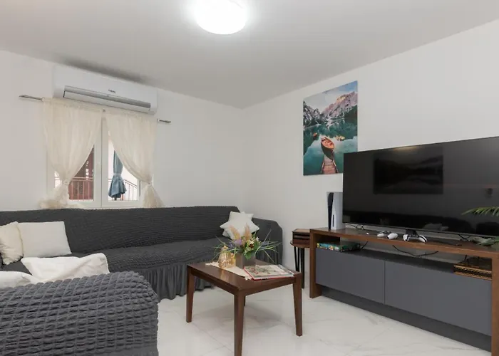 Villa Star Hill - By Guide Makarska